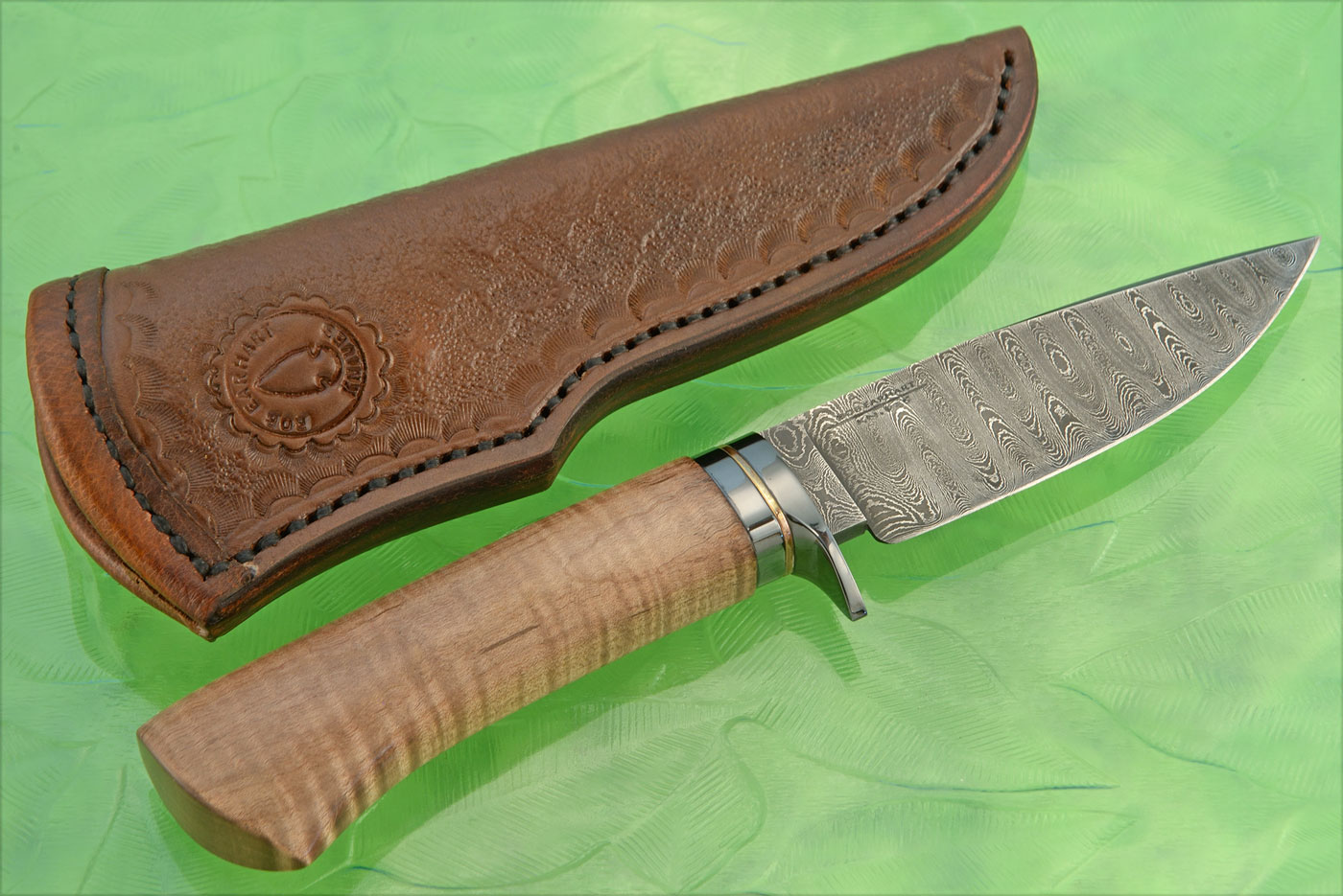Ladder Damascus Hunter with Curly Maple
