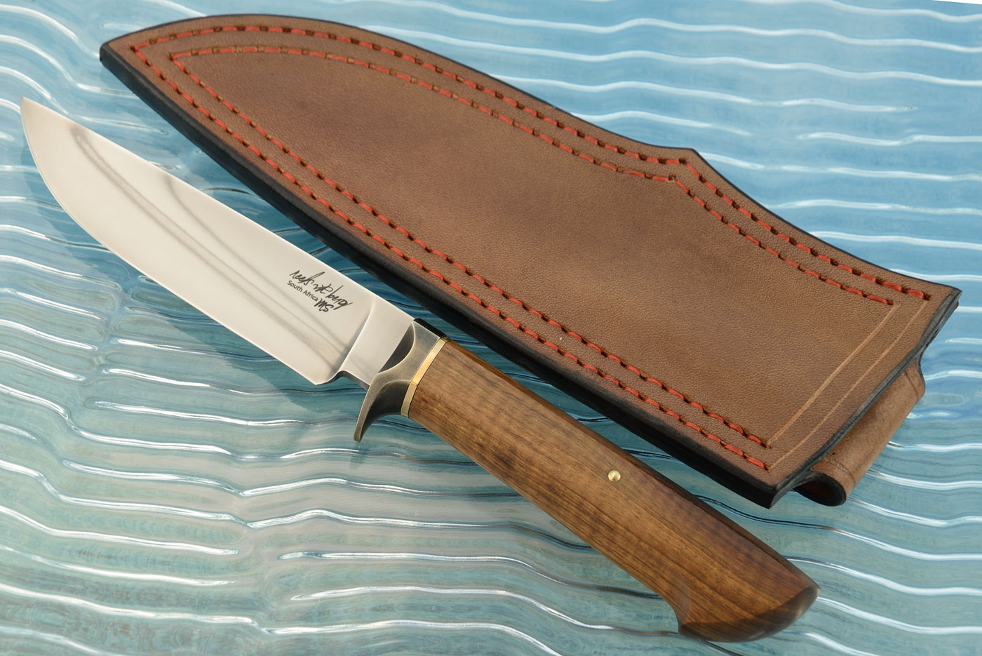 Hunting Knife with Tamboti and Bronze - W2
