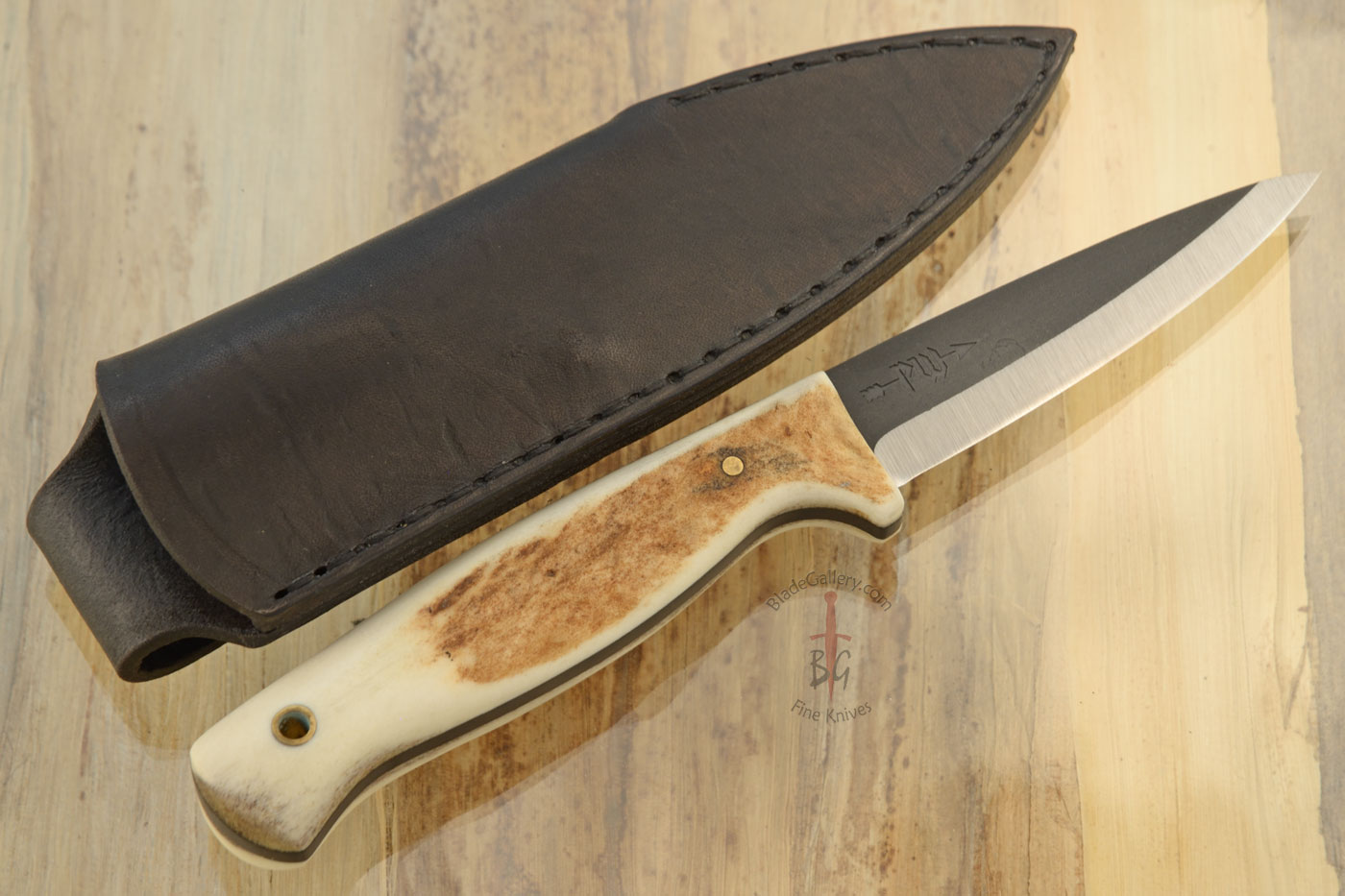 Bushcraft Light with Stag - 80CrV2