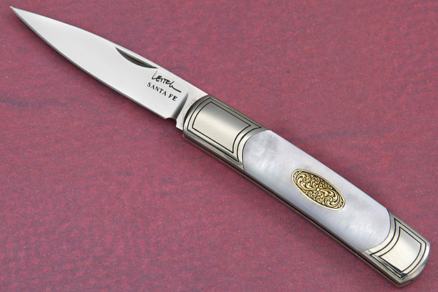 Engraved Acero with Whitelip Mother of Pearl and Gold