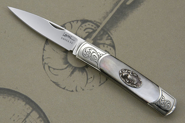Deco Lady Engraved Acero with Blacklip Mother of Pearl