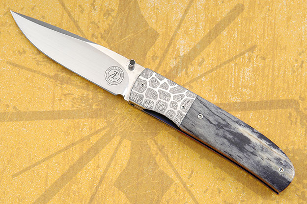 Model 18 with Giraffe Bone