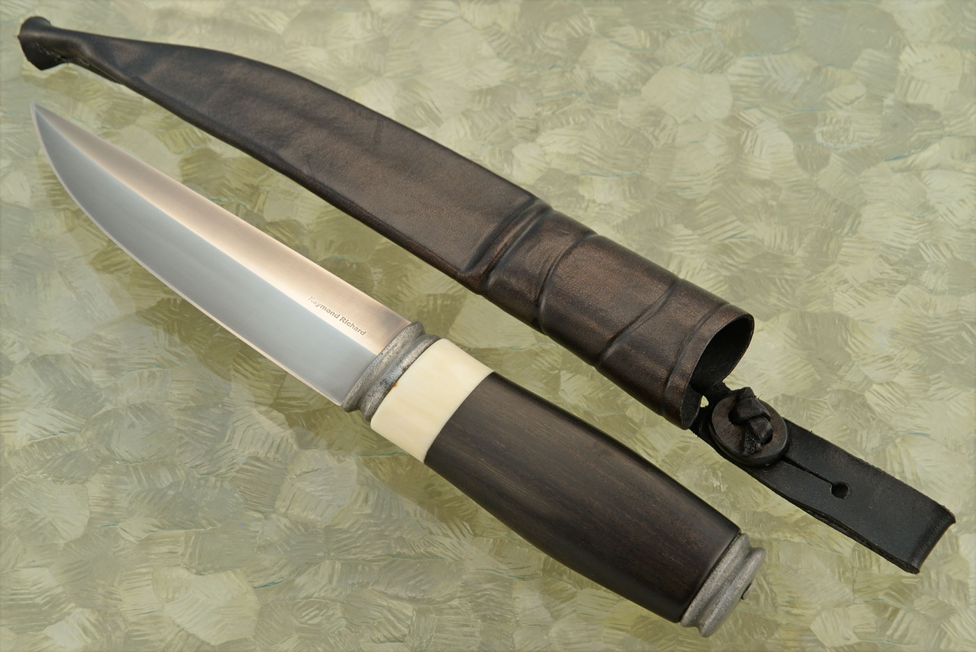Ebony and Ivory Puukko