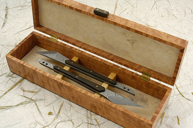 Damascus Chisel Boxed Set with Striped Ebony