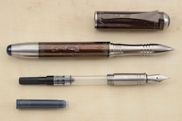 Damascus Pen with Interchangeable Rollerball and Fountain Tips