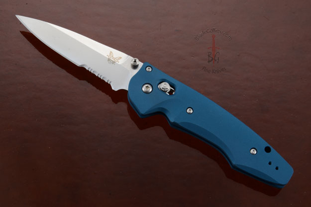 Emissary (477S-1) Spring Assisted  AXIS Lock, Serrated Folder