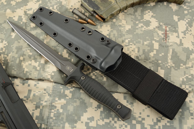 Spartan-George V-14 Dagger - Black Blade with Black G10<br>Collaboration Knife of the Year - 2014 Blade Show