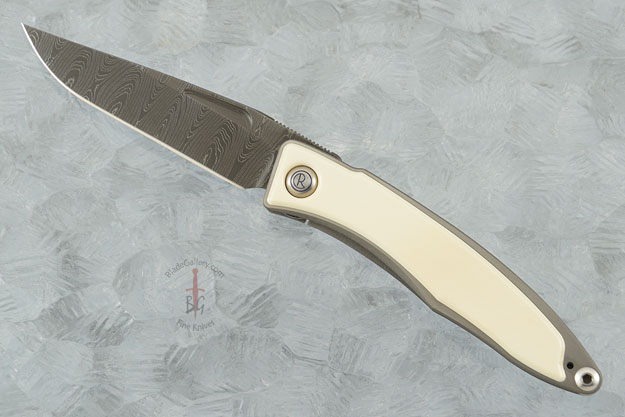 Mnandi with Mammoth Ivory and Laddered Damascus