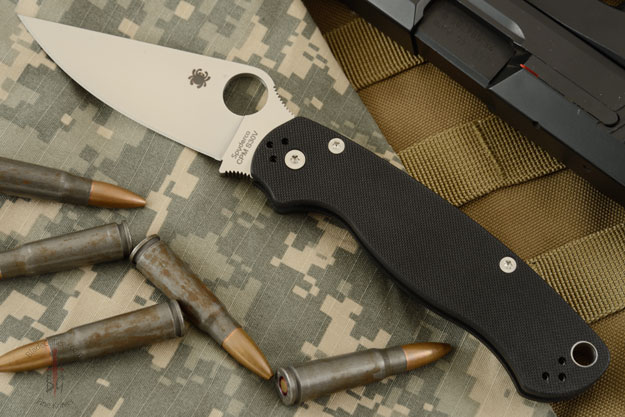 Paramilitary 2 with Black G10 (C81GP2)
