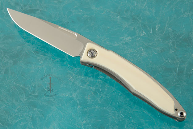 Mnandi with Mammoth Ivory