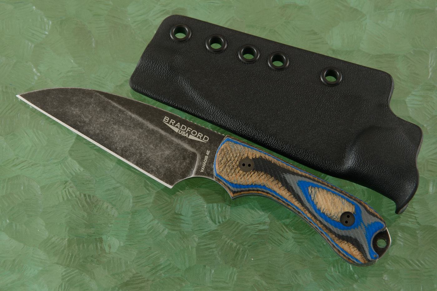 Guardian 3 - 3D Blue G-Wood, Vanadis 4E, Nimbus Blade, Wharncliffe Grind