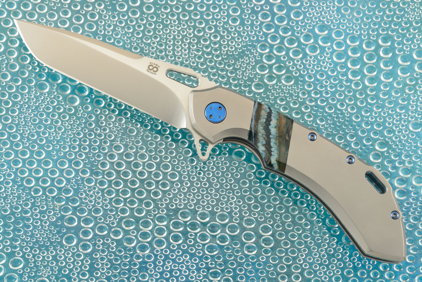 Wayfarer 247T Flipper with Titanium and Mammoth Molar Inlay