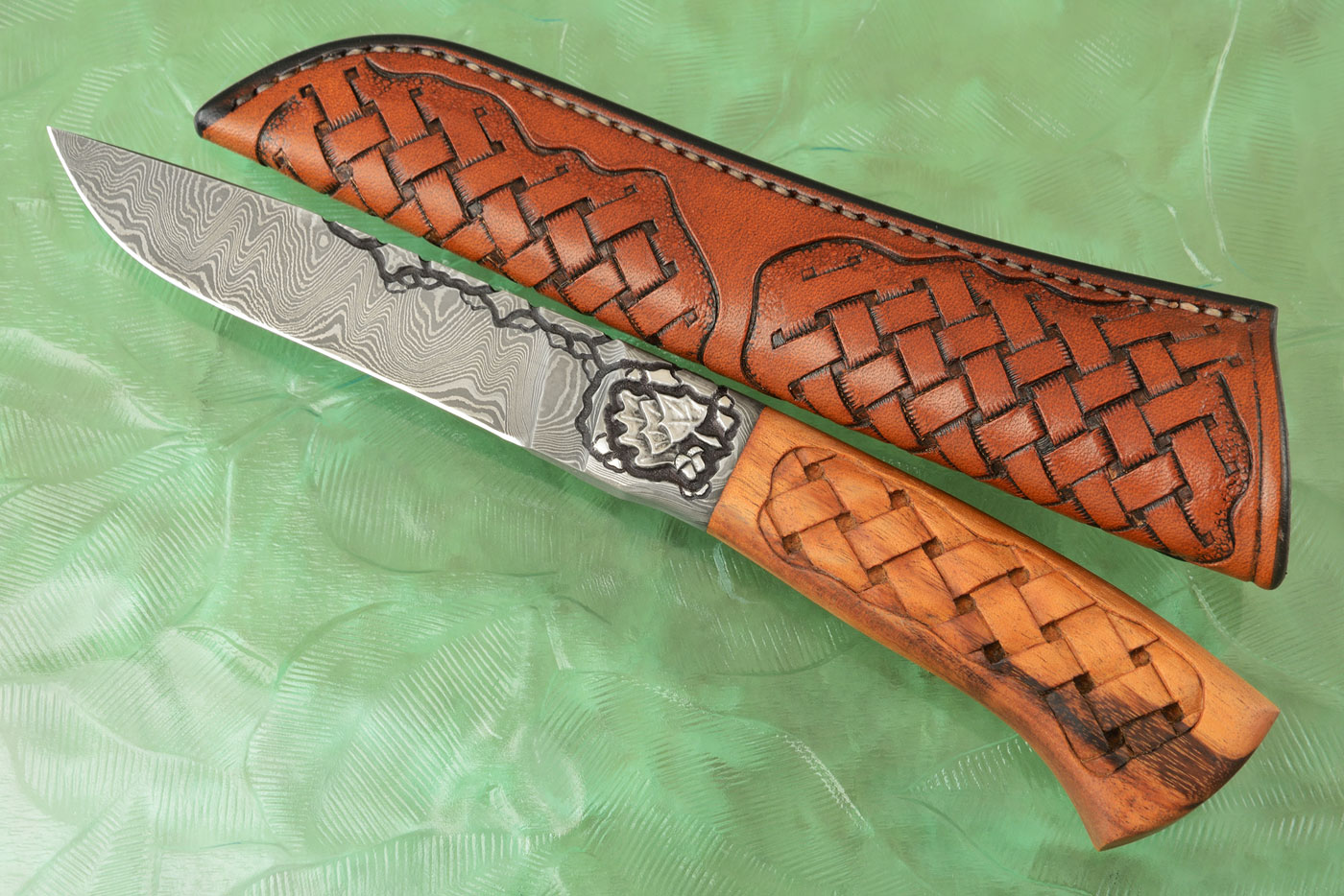 Oak and Acorns: Integral Damascus Utility with Carved Tigerwood
